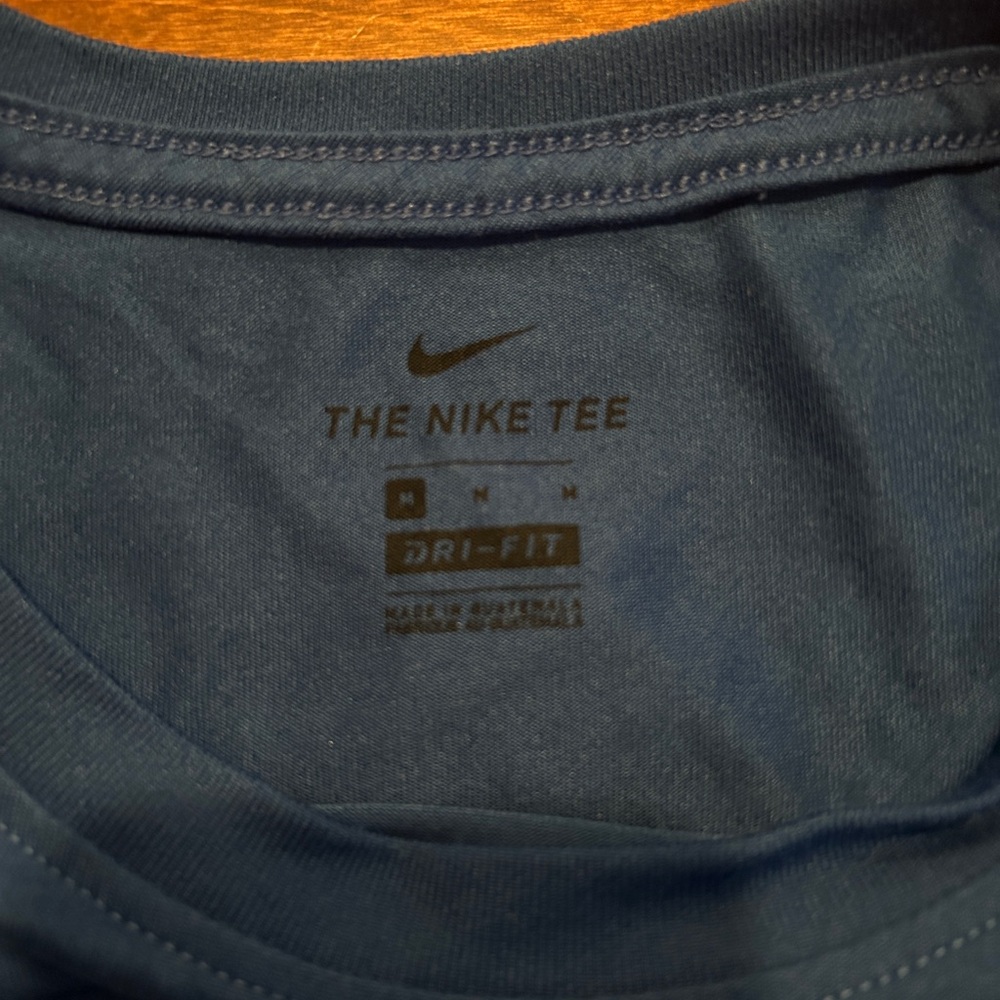 dry fit athletic tee